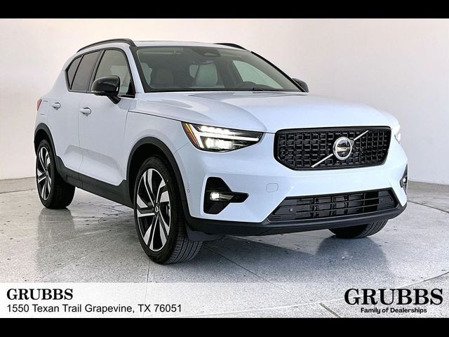2026 Volvo XC40 Ultra