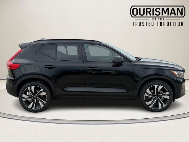 2026 Volvo XC40 Ultra