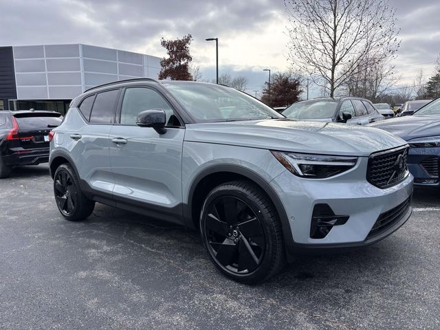2026 Volvo XC40 Ultra Black Edition