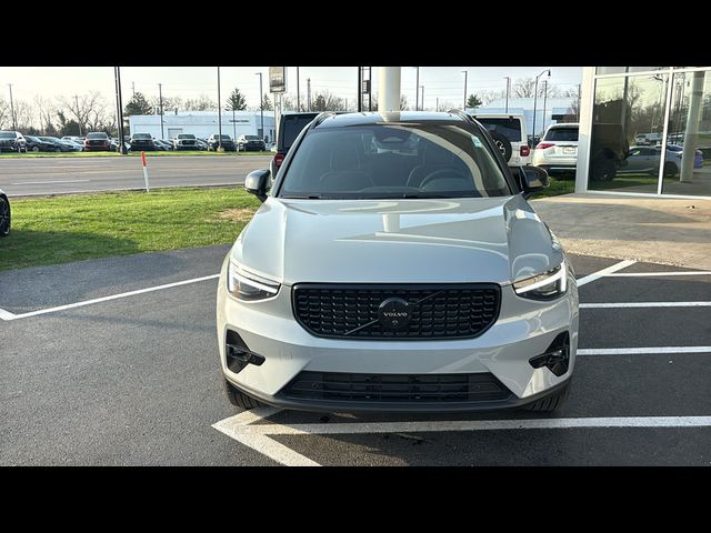 2026 Volvo XC40 Ultra Black Edition