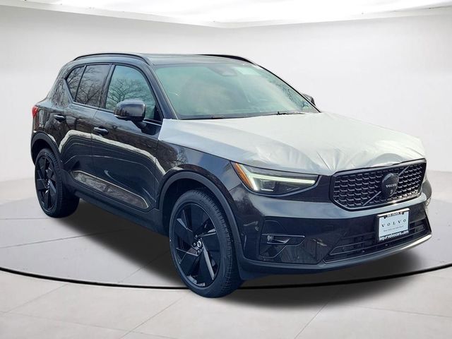 2026 Volvo XC40 Ultra Black Edition