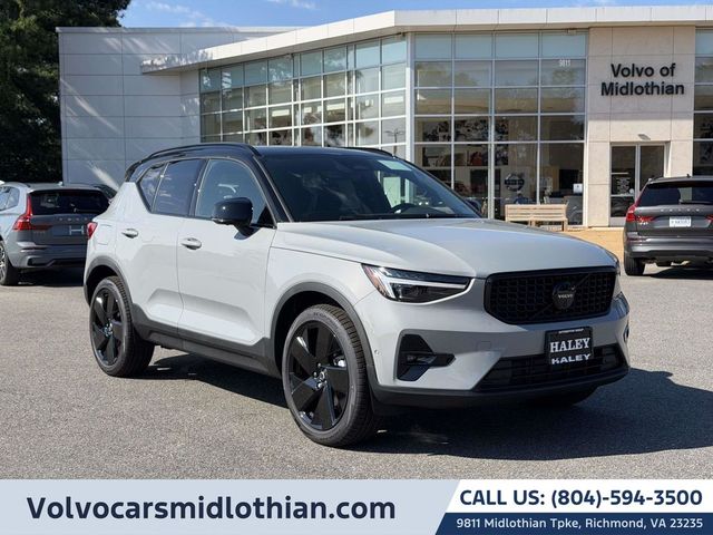 2026 Volvo XC40 Ultra Black Edition