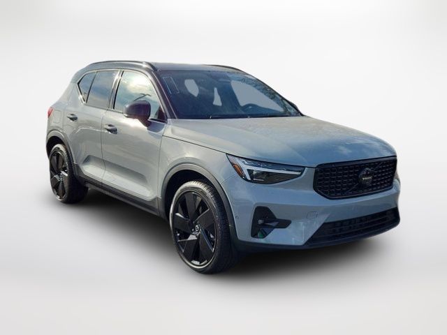 2026 Volvo XC40 Ultra Black Edition