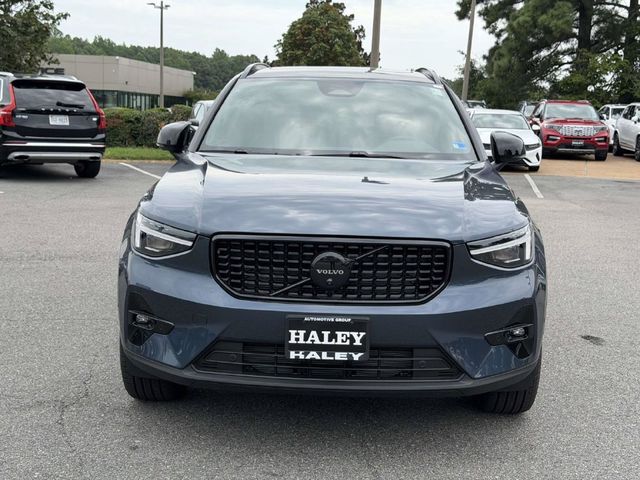 2026 Volvo XC40 Ultra Black Edition