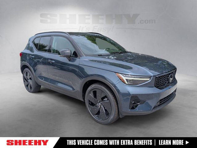 2026 Volvo XC40 Ultra Black Edition