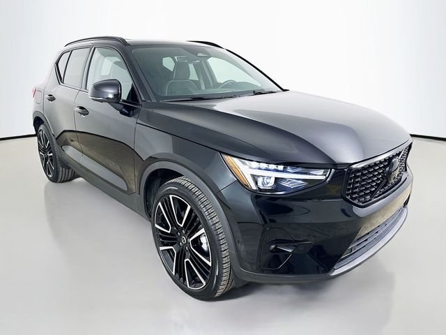 2026 Volvo XC40 Ultra Black Edition