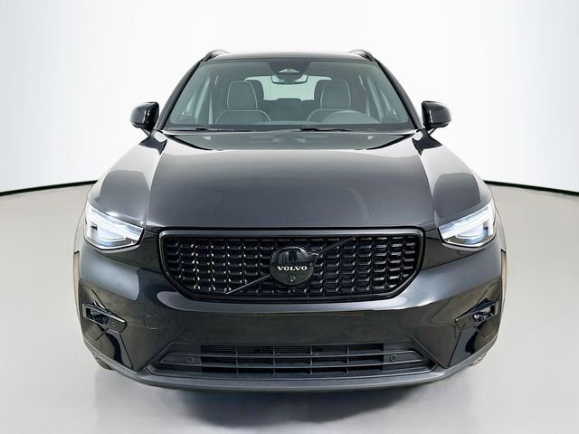2026 Volvo XC40 Ultra Black Edition