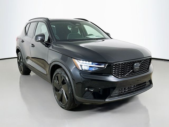 2026 Volvo XC40 Ultra Black Edition