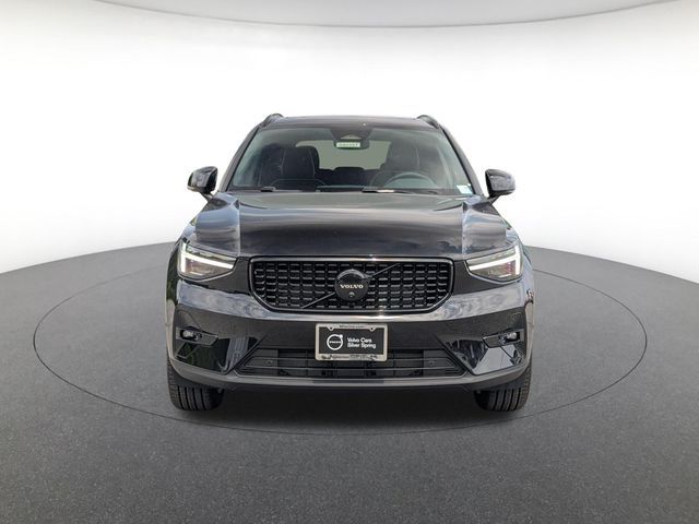2026 Volvo XC40 Ultra Black Edition