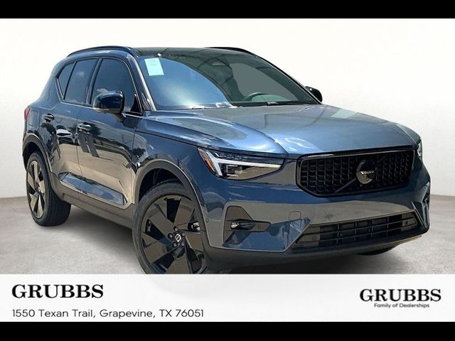 2026 Volvo XC40 Ultra Black Edition