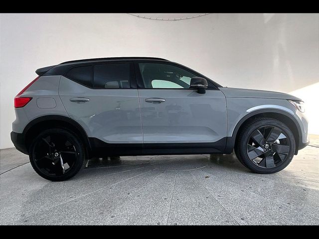2026 Volvo XC40 Ultra Black Edition