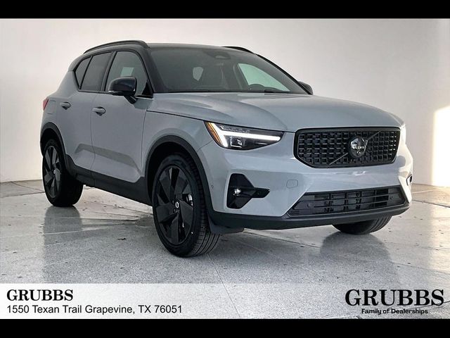 2026 Volvo XC40 Ultra Black Edition