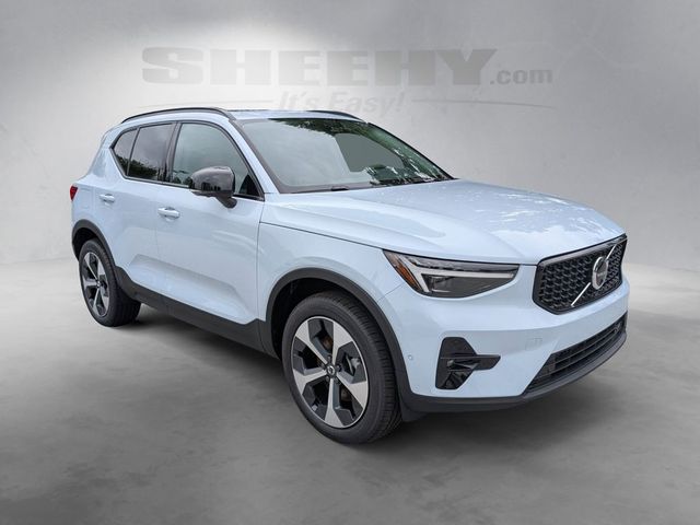 2026 Volvo XC40 Plus