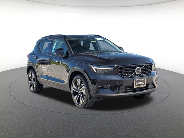 2026 Volvo XC40 Ultra