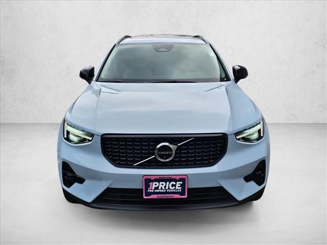 2026 Volvo XC40 Ultra