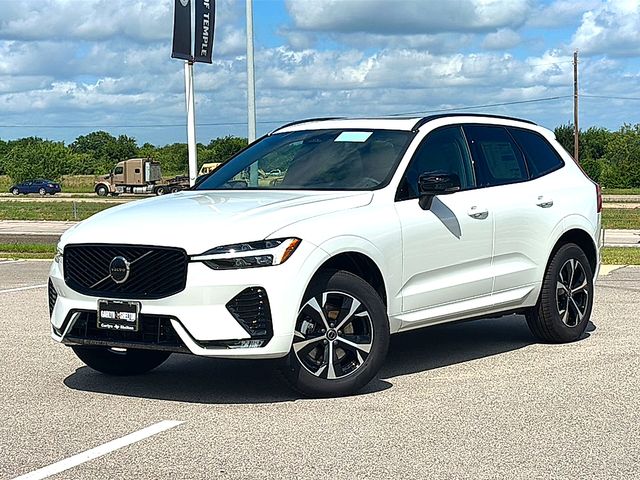 2026 Volvo XC60 Core