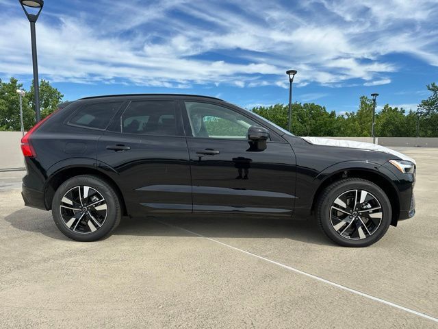 2026 Volvo XC60 Core