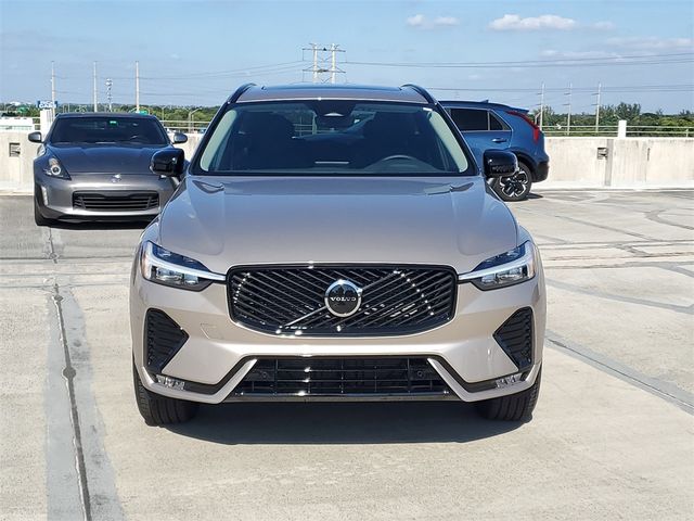 2026 Volvo XC60 Core