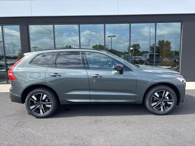 2026 Volvo XC60 Core