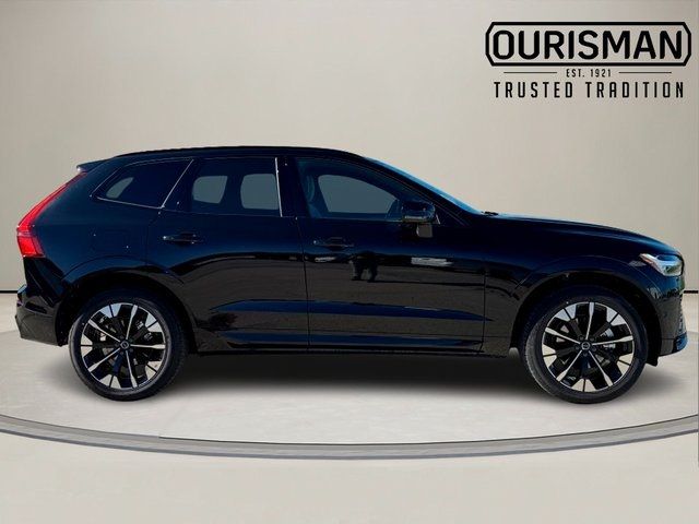 2026 Volvo XC60 Plus