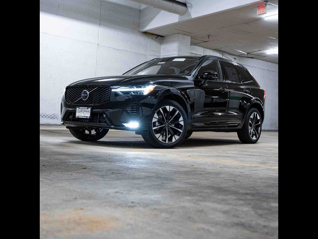 2026 Volvo XC60 Plus