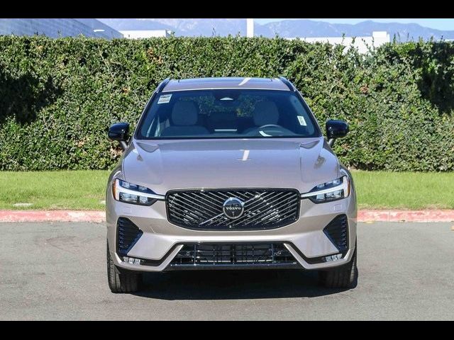 2026 Volvo XC60 Plus
