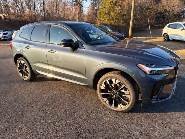 2026 Volvo XC60 Plus