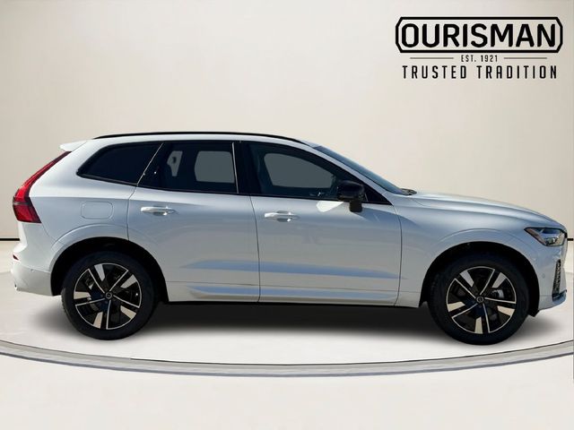 2026 Volvo XC60 Plus