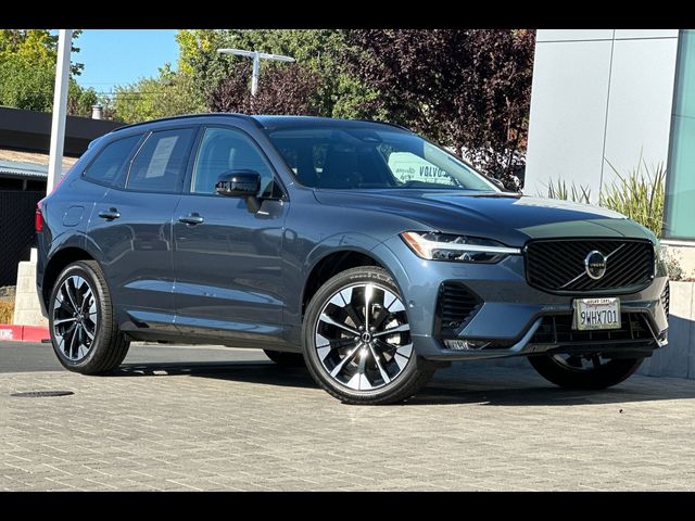 2026 Volvo XC60 Plus