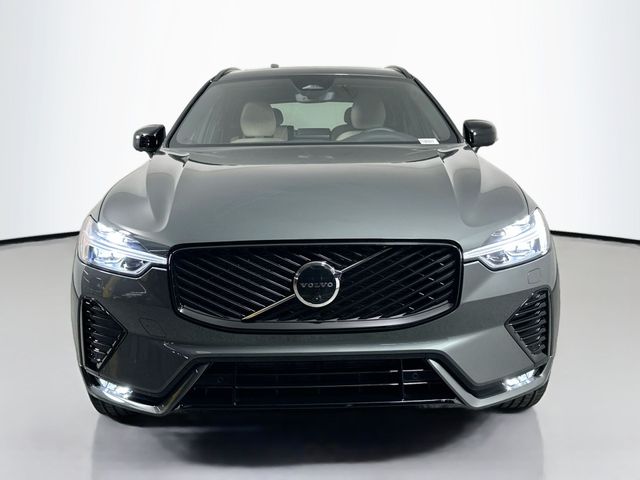 2026 Volvo XC60 Plus