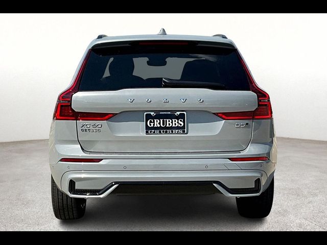 2026 Volvo XC60 Plus