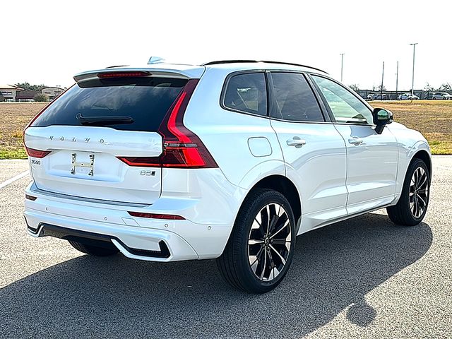 2026 Volvo XC60 Plus