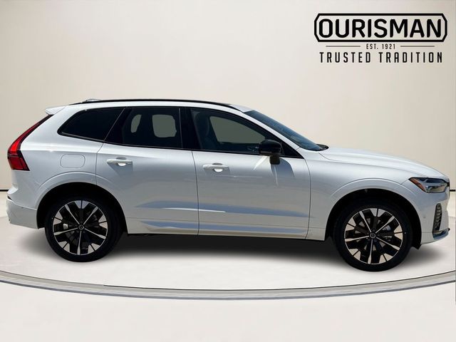 2026 Volvo XC60 Plus