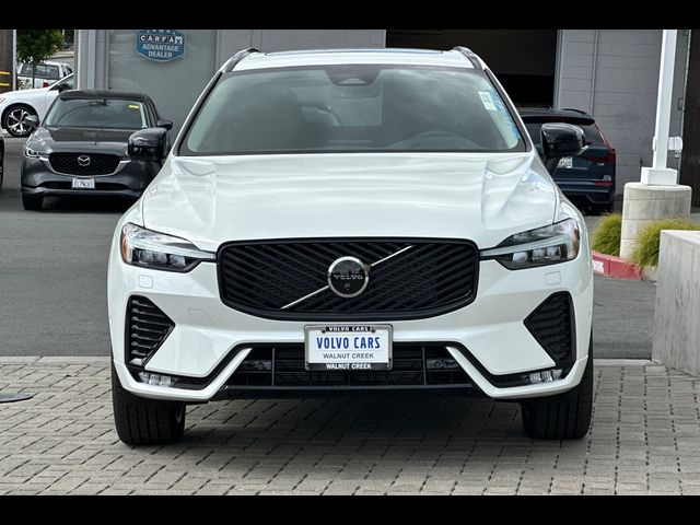 2026 Volvo XC60 Plus