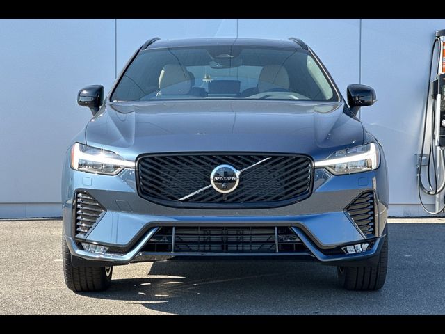 2026 Volvo XC60 Plus