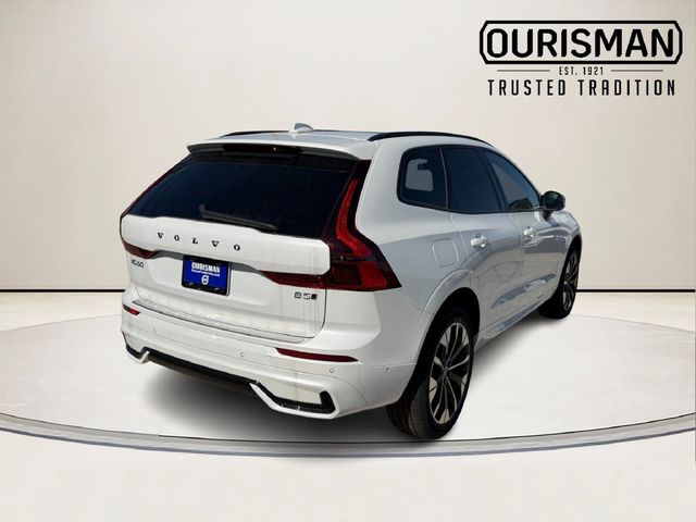 2026 Volvo XC60 Plus