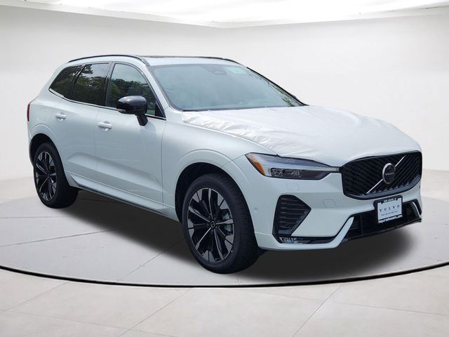 2026 Volvo XC60 Plus