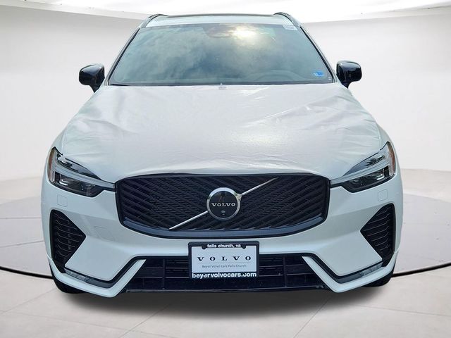 2026 Volvo XC60 Plus