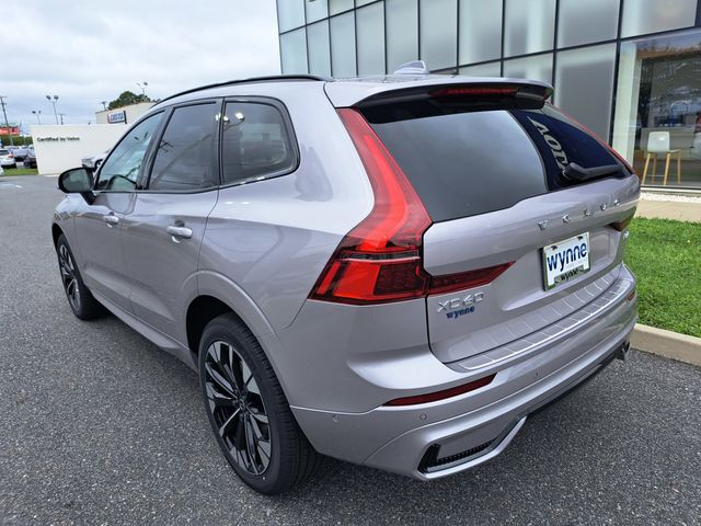 2026 Volvo XC60 Plus