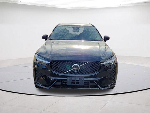 2026 Volvo XC60 Plus