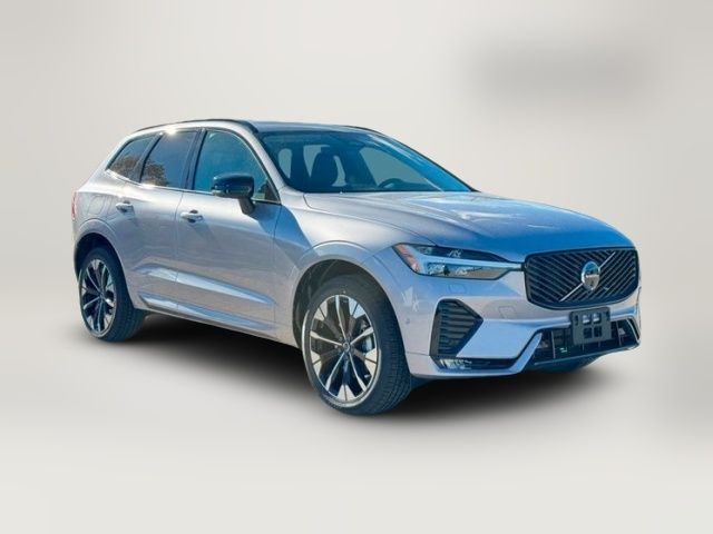 2026 Volvo XC60 Plus