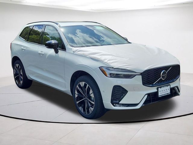 2026 Volvo XC60 Plus