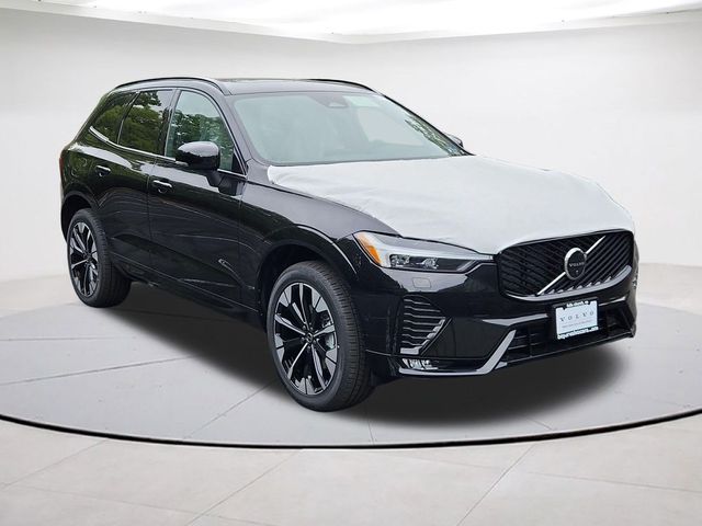 2026 Volvo XC60 Plus