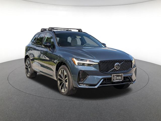 2026 Volvo XC60 Plus