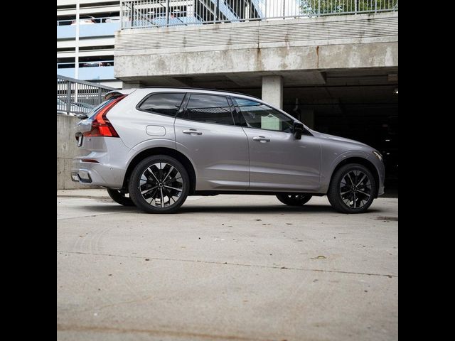 2026 Volvo XC60 Plus
