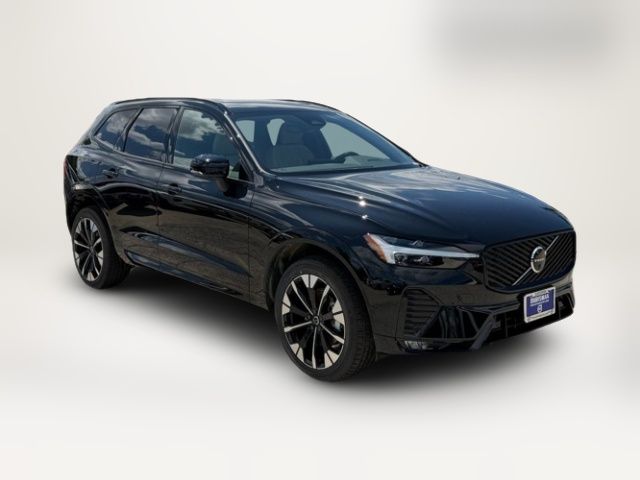 2026 Volvo XC60 Plus