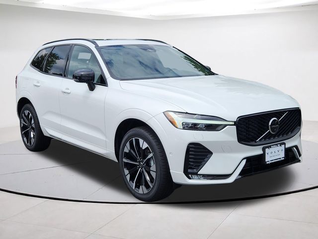 2026 Volvo XC60 Plus