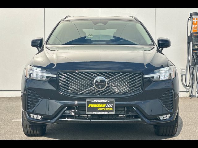 2026 Volvo XC60 Plus