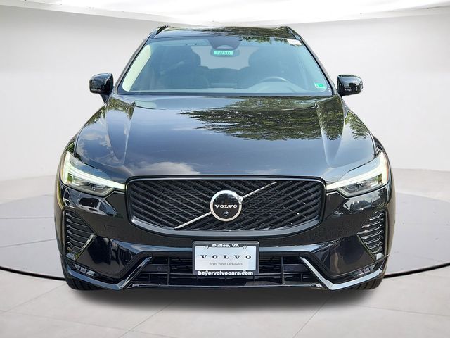 2026 Volvo XC60 Plus