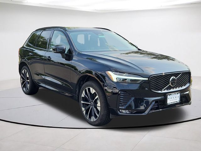 2026 Volvo XC60 Plus